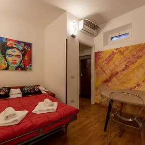 pellegrino-86-apartments-101-flat-in-rome.it-romehotels.com/
